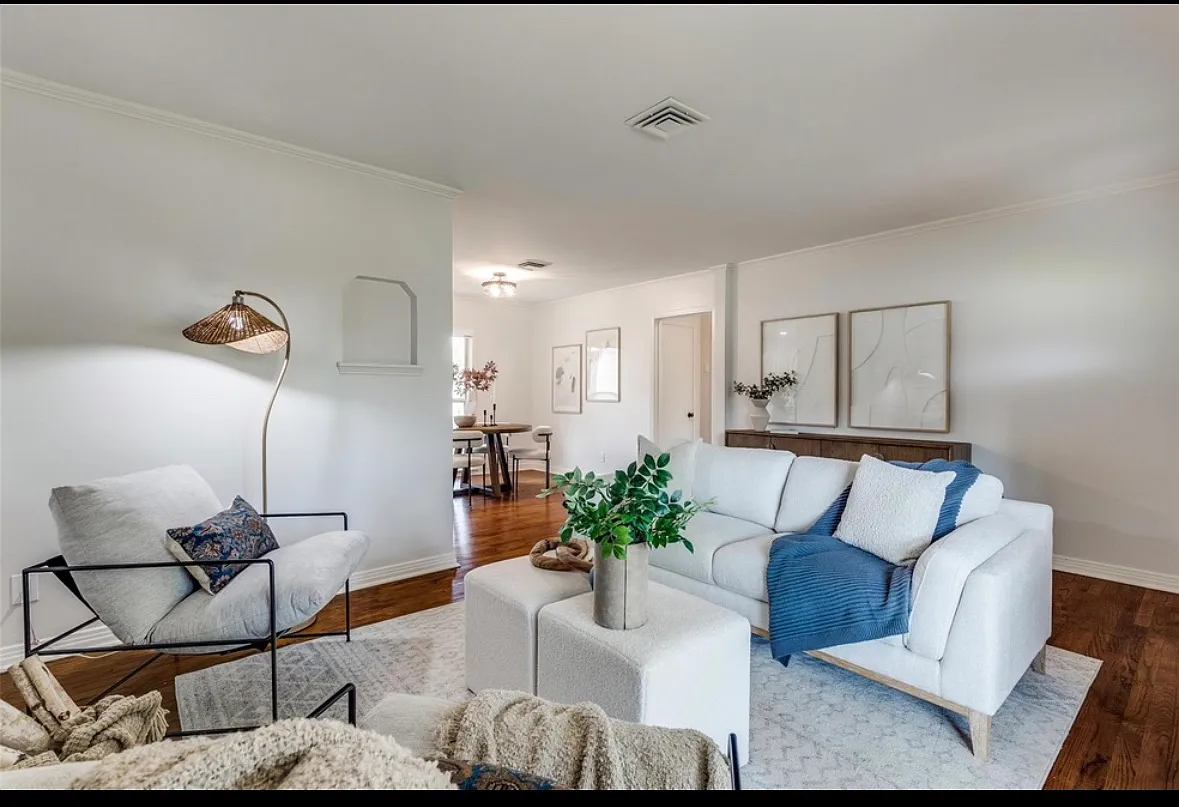 3 bed, 1230 sqft, $2,180 — Photo 2