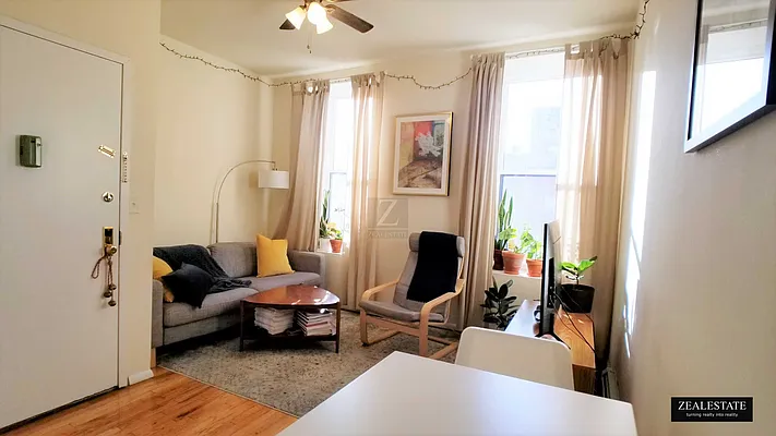 Rented by ZealEstate Group Inc | media 25