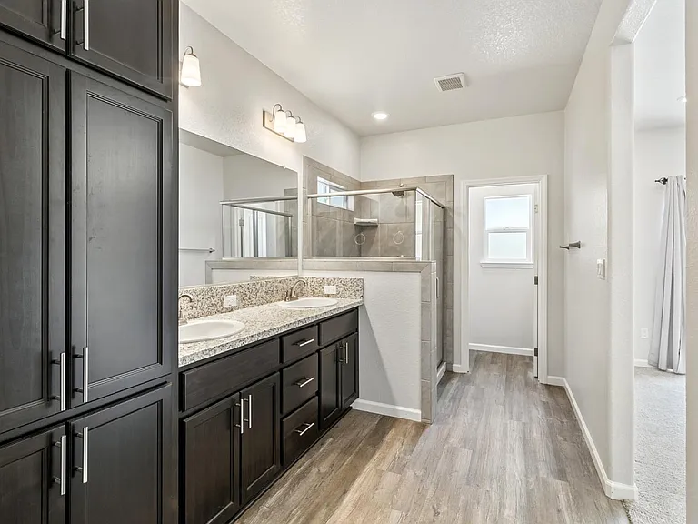 primary bath_09202025