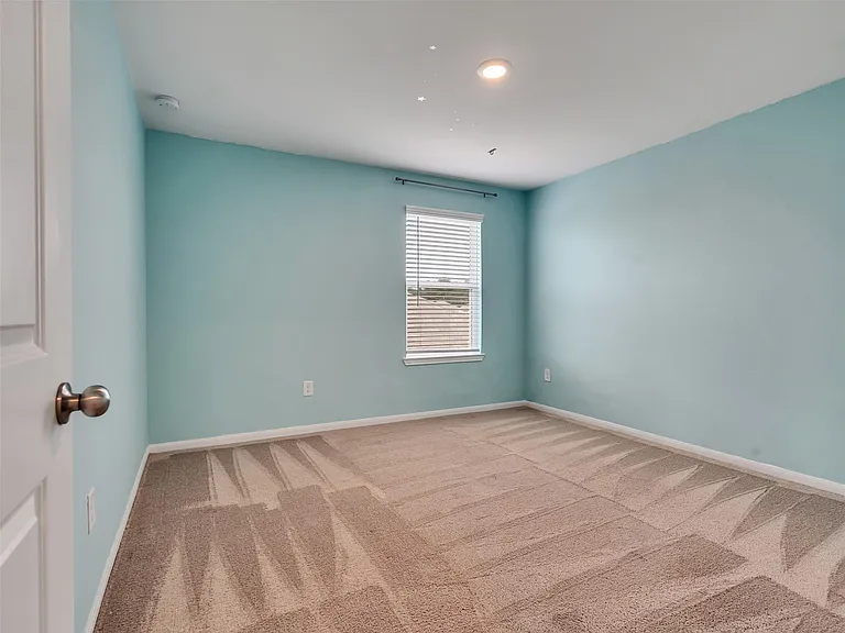 23415 Simmental Rd — Photo 23