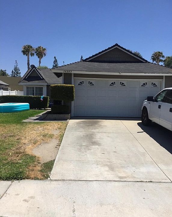 1st image of 14083 Bluewood Dr
