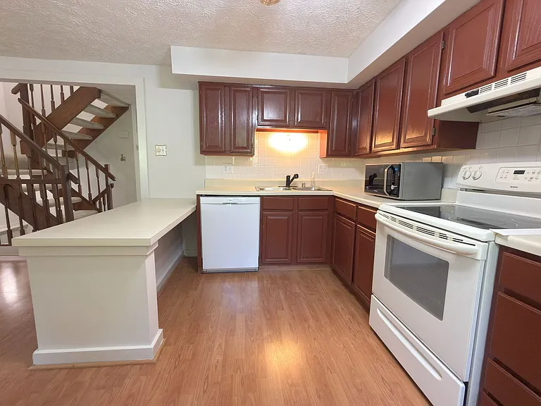 5519 Inverness Woods Ct — Photo 11