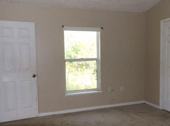 2nd image of 2764 Freemont Ave SE