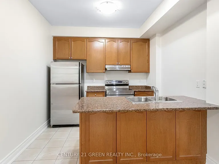 2427 Greenwich Dr — Photo 17