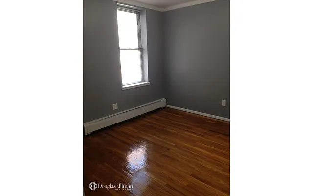 Rented by Douglas Elliman | media 21