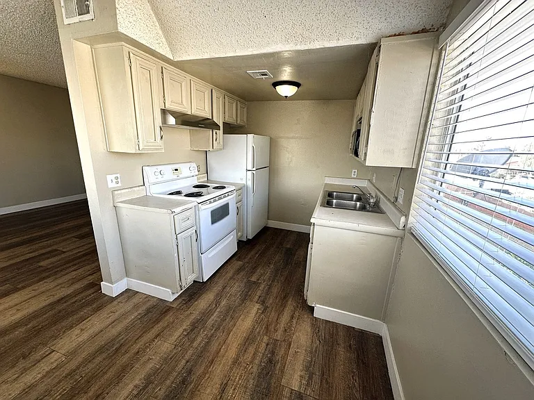 3620 Ala Dr #1-4 — Photo 7
