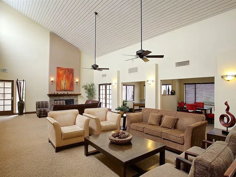 8571 Villa La Jolla Dr #I — Photo 14