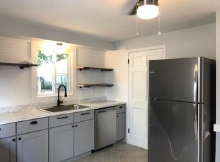 46 10th St #1, Providence, RI 02906