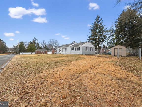 3rd image of 3 S Glen Ave