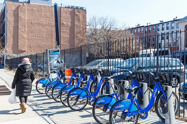 Rented by MNS | media 26