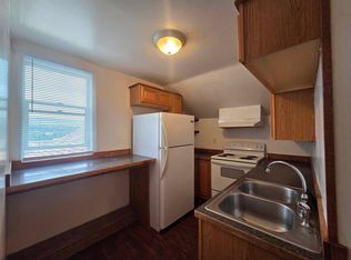 227 S Chelan Ave, Wenatchee, WA 98801
