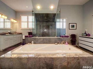 1625 Arden Bluffs Ln, Carmichael, CA 95608