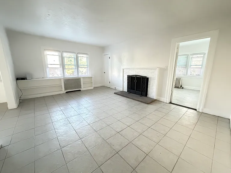 159 E Lincoln Ave #2 — Photo 2