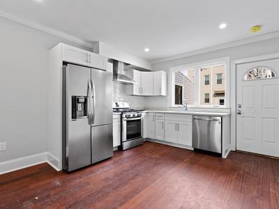 38 Eutaw St #38, Boston, MA, 02128