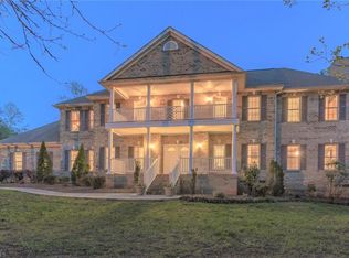 493 Poplar Ridge Ct E, Greensboro, NC 27455