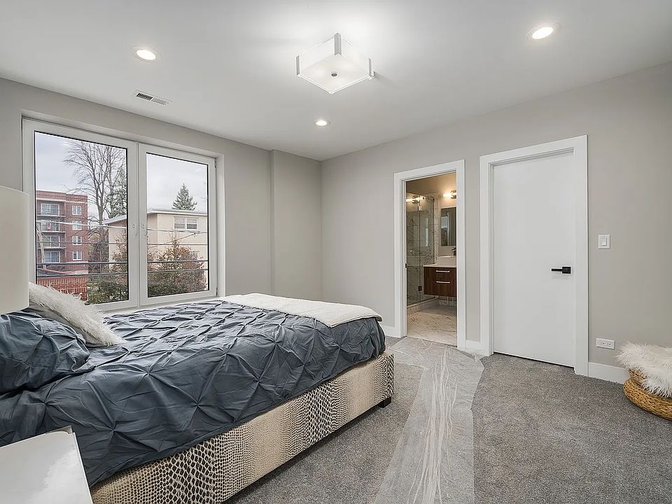 1st image of 1300 Jefferson St #5