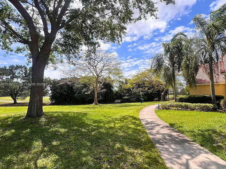 12840 Vista Isles Dr #627 — Photo 27