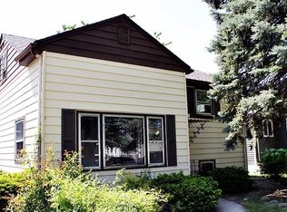 8144 E 4th Pl, Highland, IN 46322