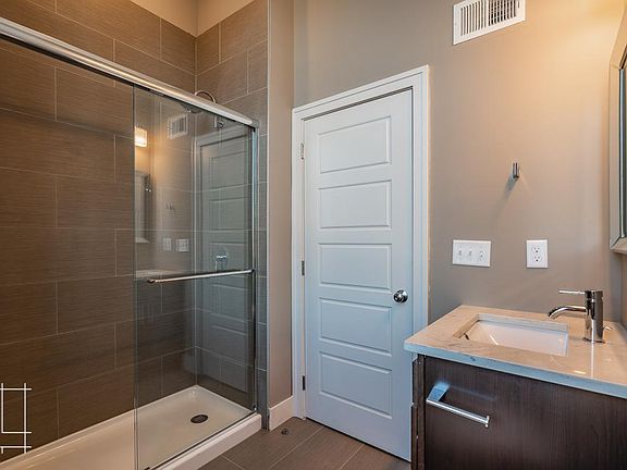 4th image of 245 King Ave Suite 302-D