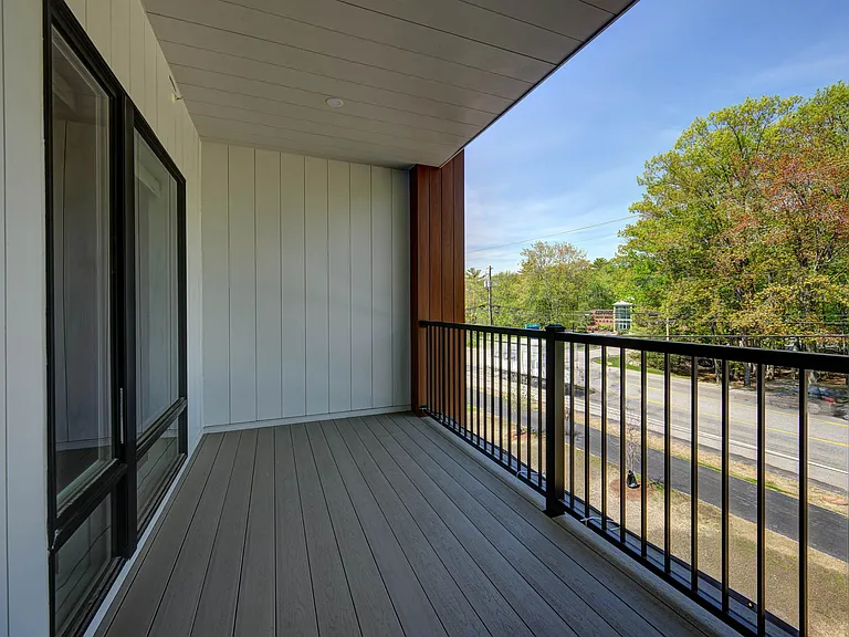 2059 Lafayette Rd #202 — Photo 30