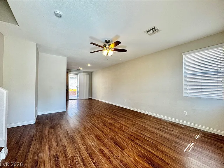 2689 Cottonwillow St — Photo 2