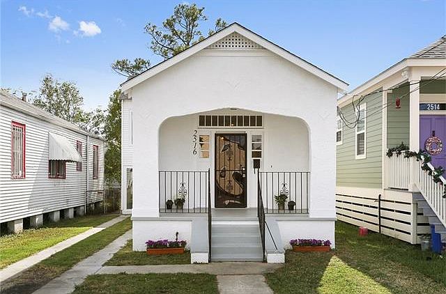 1st image of 2516 Elder St