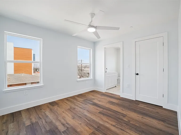 401 Bryan St #2101 — Photo 25