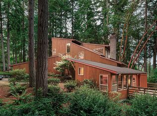 9815 Sari Ln, Gig Harbor, WA 98332