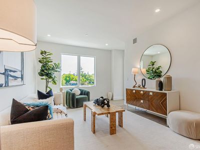 425 1st St #24, Los Altos, CA, 94022