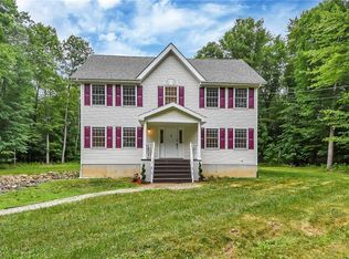 96 Shawangunk Rd, Middletown, NY 10941