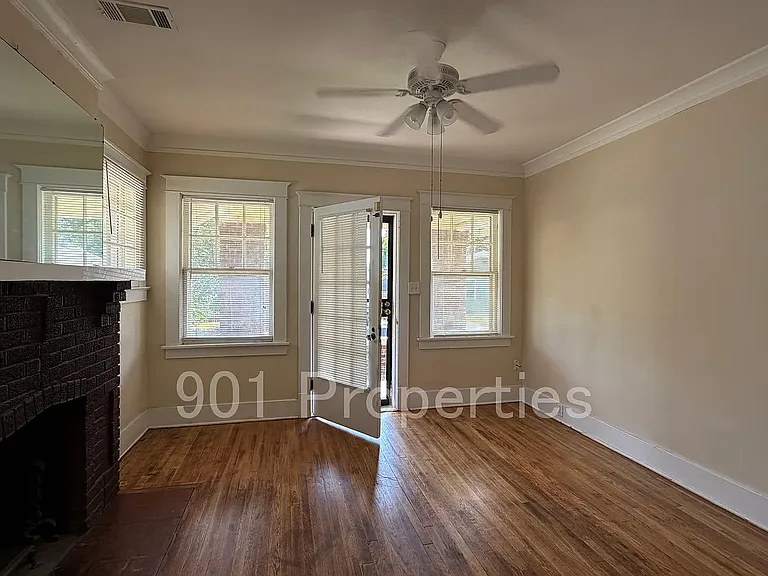 1055 S Cox St — Photo 14