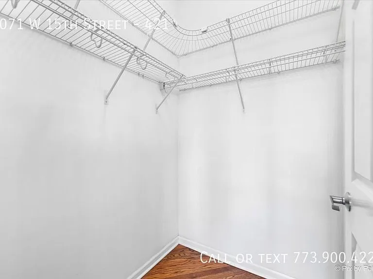 1071 W 15th St #421 — Photo 18