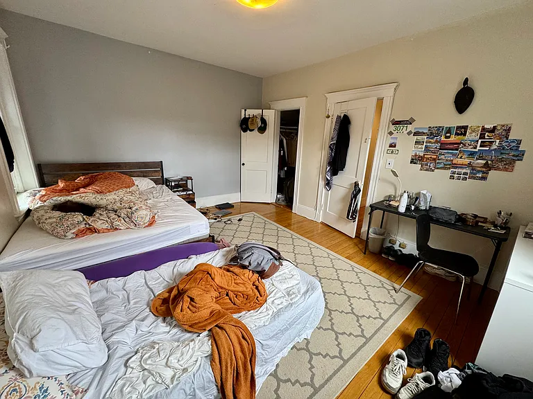 104 Strathmore Rd #3 — Photo 15