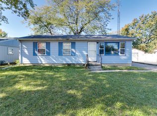 1214 Mount Vernon Dr, Bloomington, IL 61704