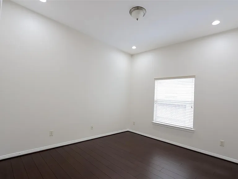 24322 Bella Florence Dr — Photo 13