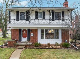 32909 Lyndon St, Livonia, MI 48154