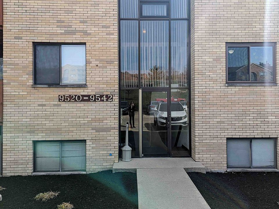 1st image of 9536 Woodland Hills Dr #9536
