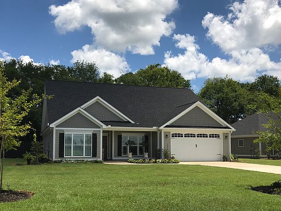 3rd image of 124 Hillridge Dr