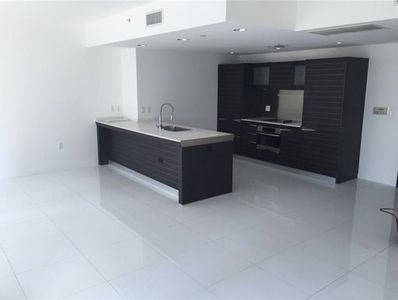 200 Biscayne Boulevard Way APT 903, Miami, FL, 33131