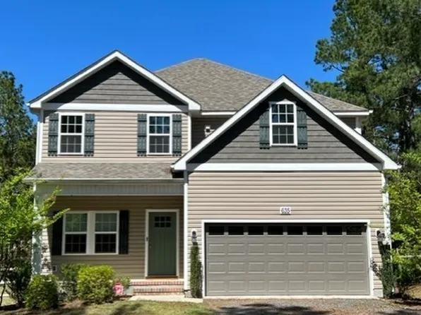 635 W Philadelphia Ave, Pinebluff, NC 28373