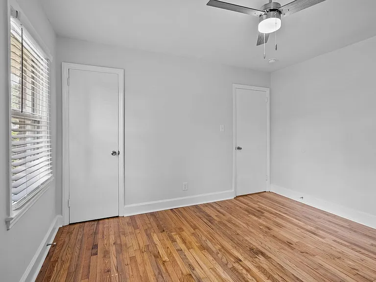 424 Peyton St — Photo 21