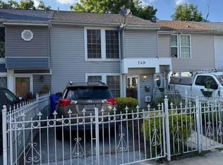 749 Summit Chase Dr, Reading, PA 19611