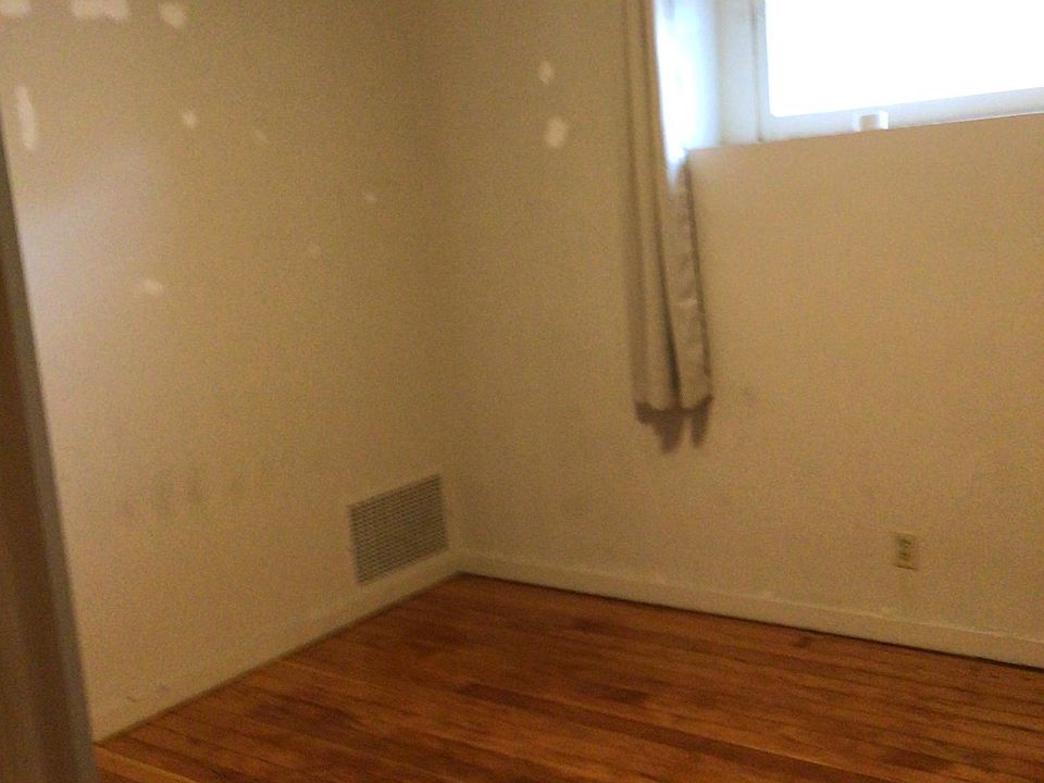 1st image of 1005 Hyde St #28