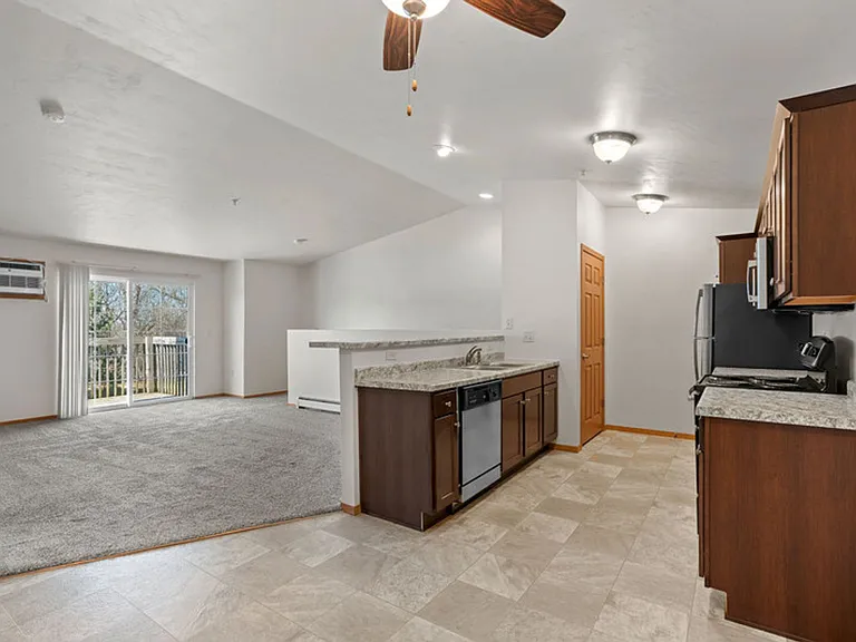 228 Baker Blvd — Photo 1