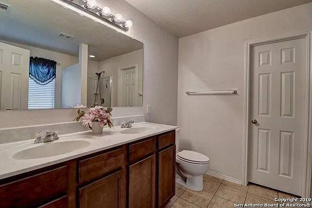 25208 Cambridge Wl — Photo 11