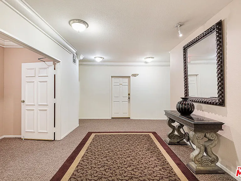 315 N Swall Dr #303 — Photo 22