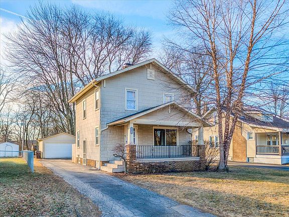 2nd image of 2471 Valleyview Dr
