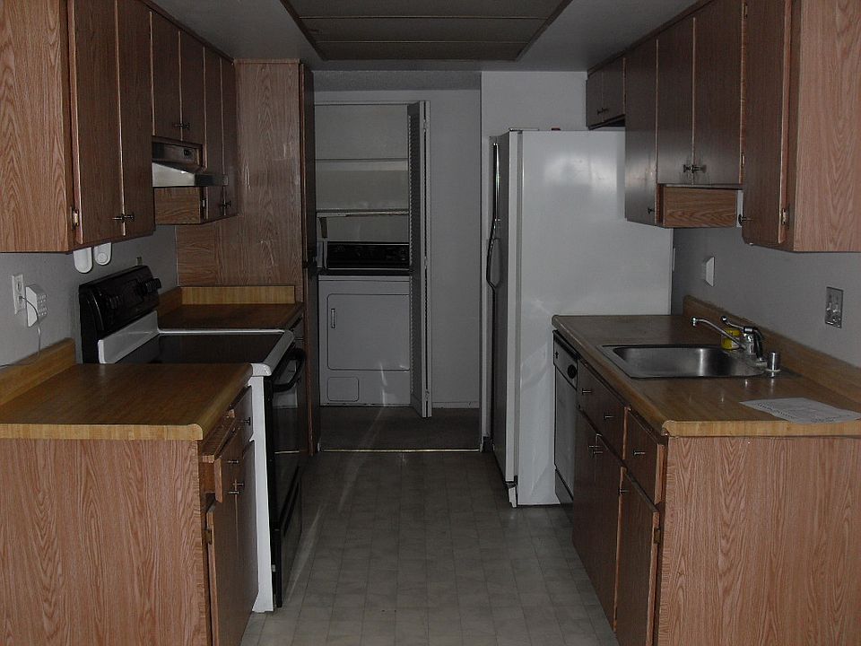 2nd image of 4370 Sanderling Cir Unit 54
