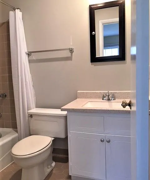 113 Albemarle Dr #113 — Photo 16