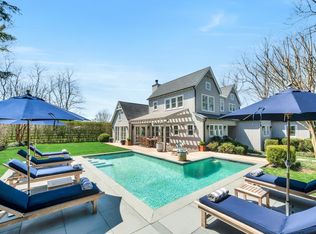 35 Floyd St, East Hampton, NY 11937